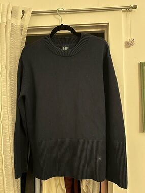 GAP Dark Navy Crewneck Sweater